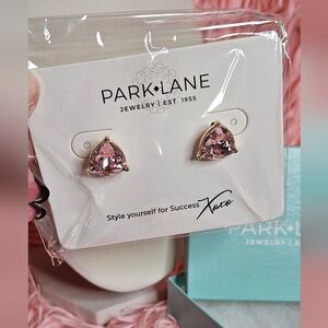 Park Lane Bonnet Earrings